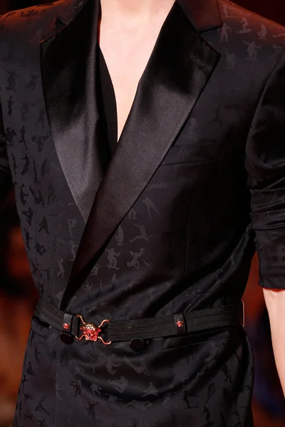 Look 115